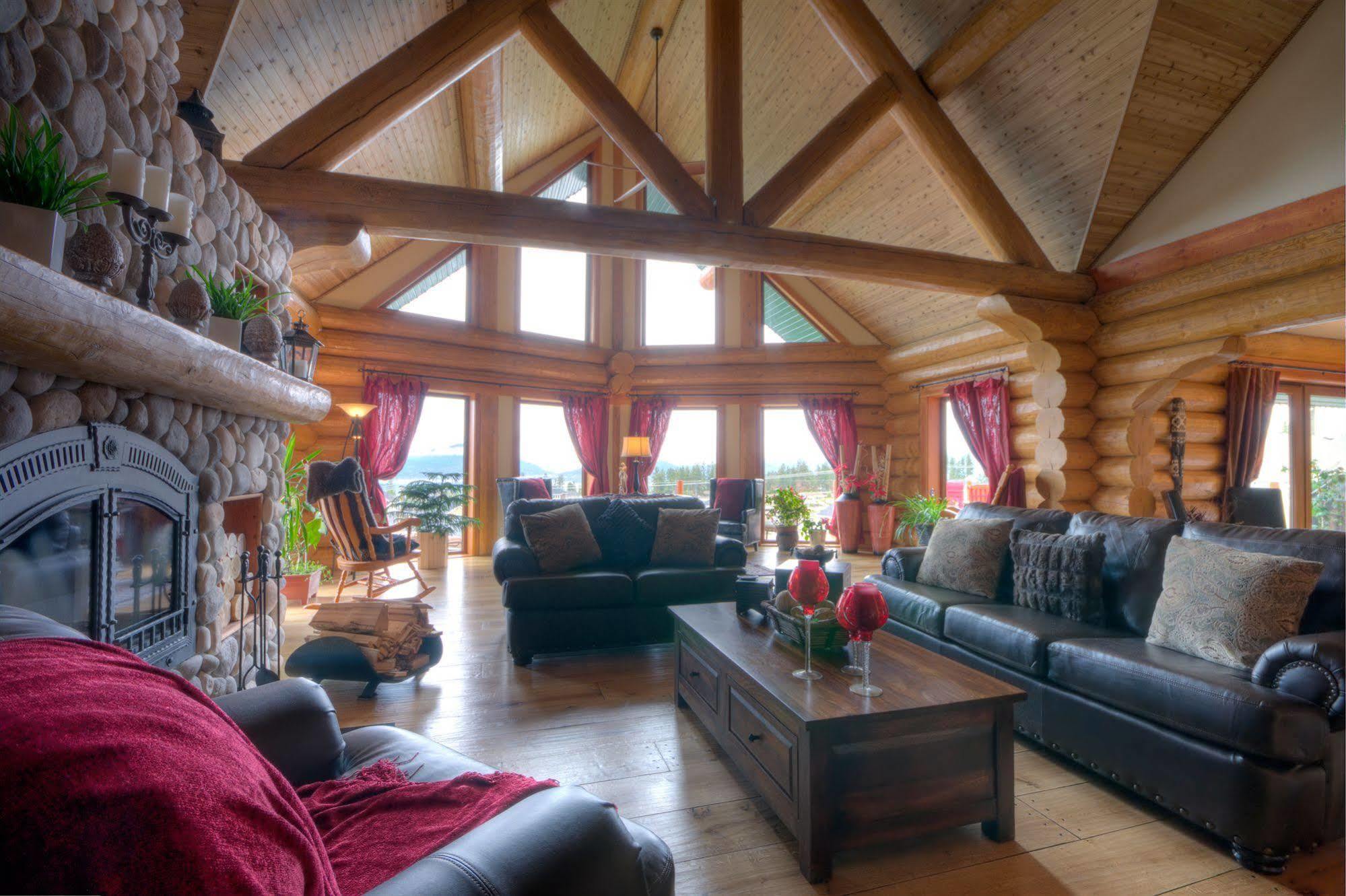 A Okanagan Lakeview Inn Kelowna Exterior photo