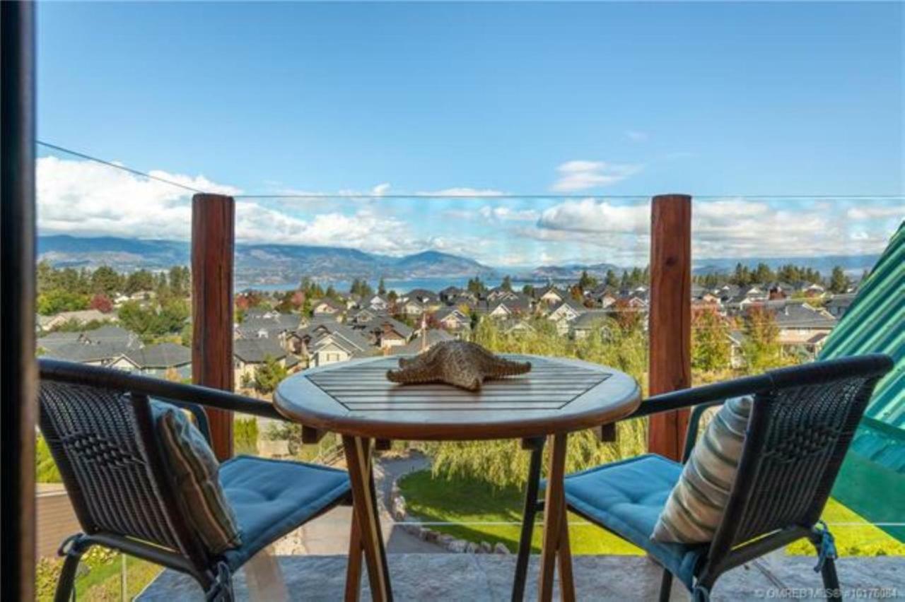 A Okanagan Lakeview Inn Kelowna Exterior photo